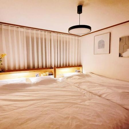 Апартаменти Hongik Hongdae Yeonnam Hoi-House Сеул Екстер'єр фото