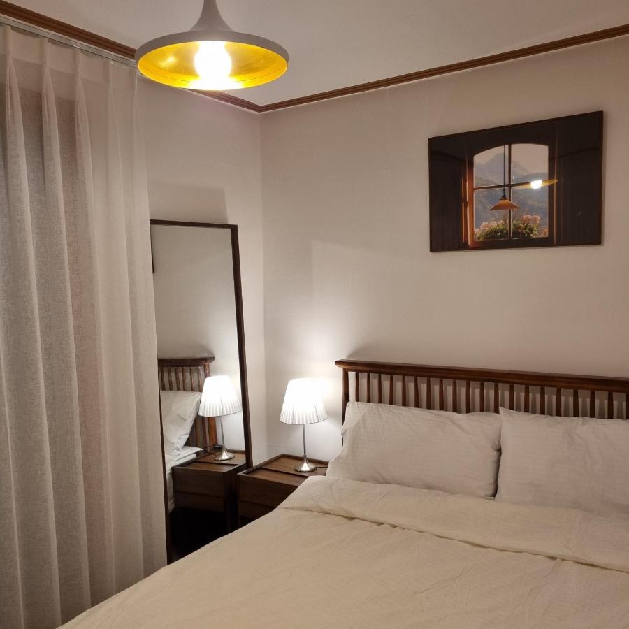 Апартаменти Hongik Hongdae Yeonnam Hoi-House Сеул Екстер'єр фото