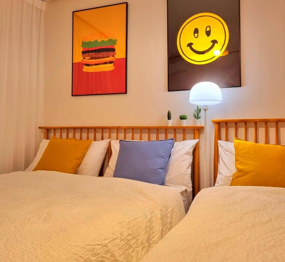 Апартаменти Hongik Hongdae Yeonnam Hoi-House Сеул Екстер'єр фото